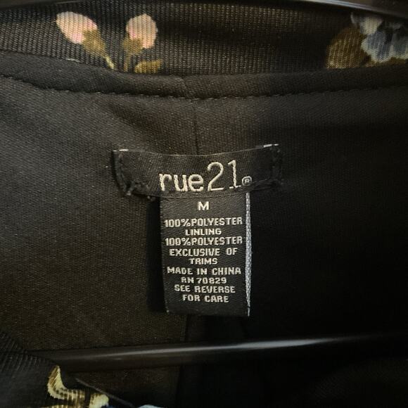 Rue 21 Black Floral Bomber Jacket Mock Neck Sleeve Stripes Size M Full Zip - Picture 2 of 9